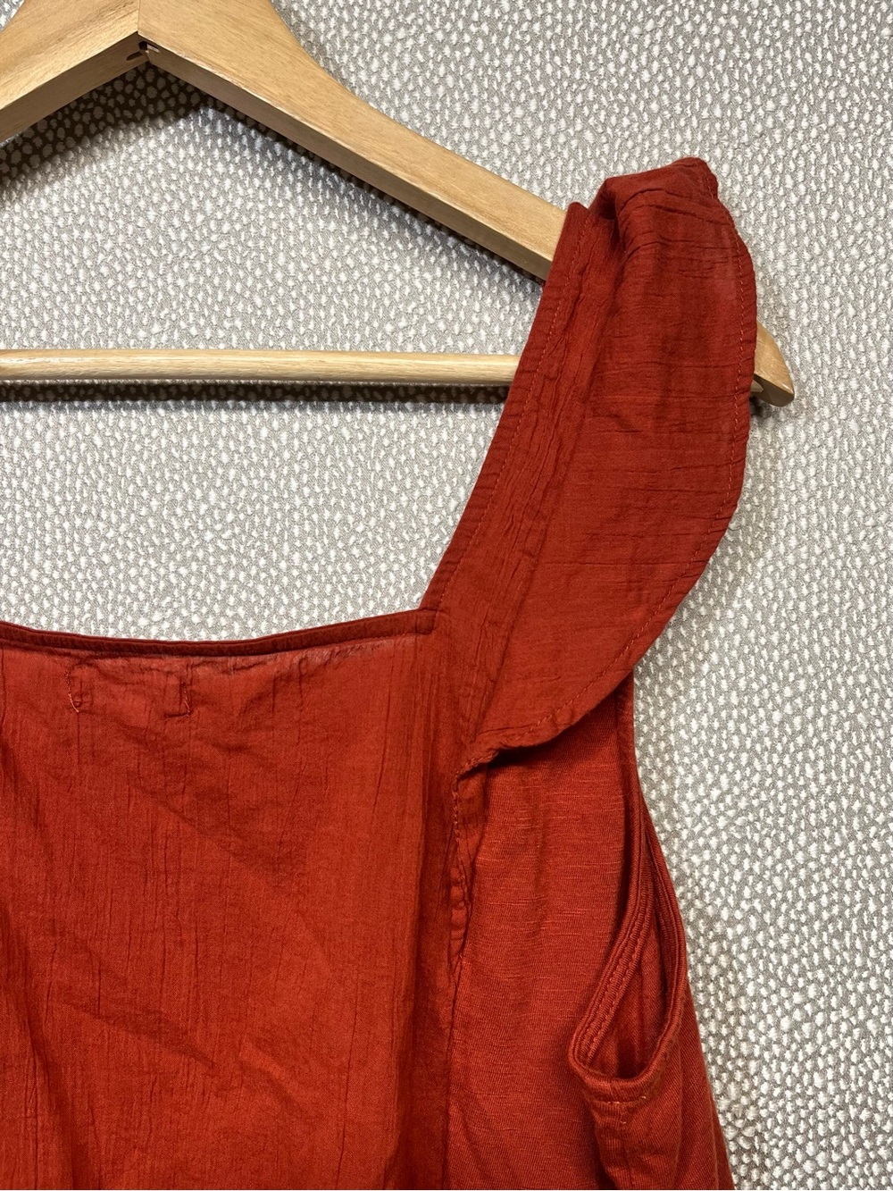 XXL Maurices Rust Ruffle-Sleeve Button Front Tank Top - Picture 5 of 7